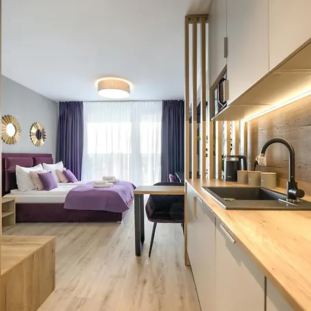 Apartman Aboutartapartments - Otynska 4 *