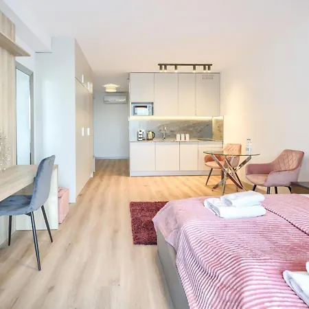Aboutartapartments - Otynska 4 Apartman Wrocław