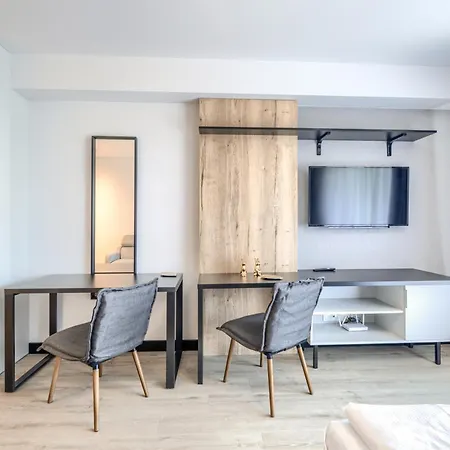 Apartman Aboutartapartments - Otynska 4