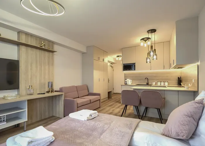 Апартаменты Aboutartapartments - Otynska 4