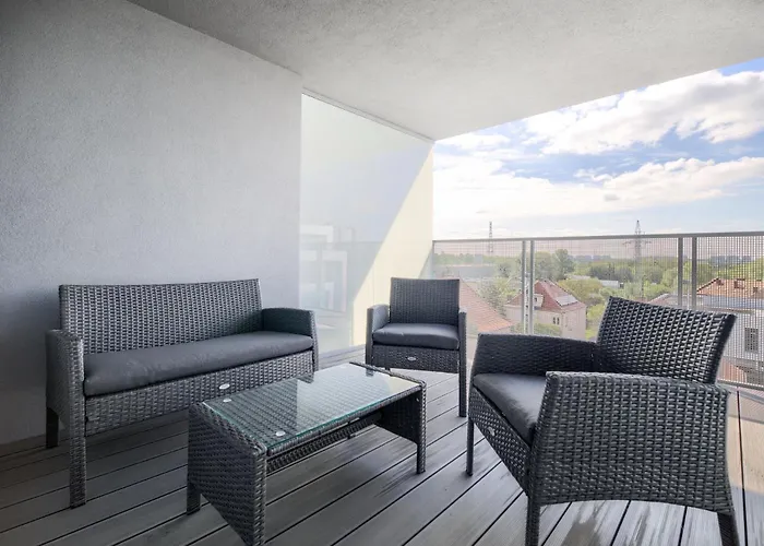 Апартаменты Aboutartapartments - Otynska 4 *