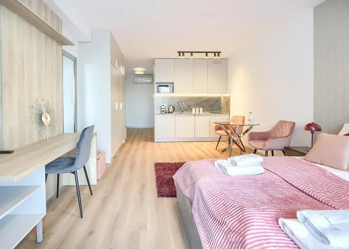 Aboutartapartments - Otynska 4 Апартаменты Вроцлав