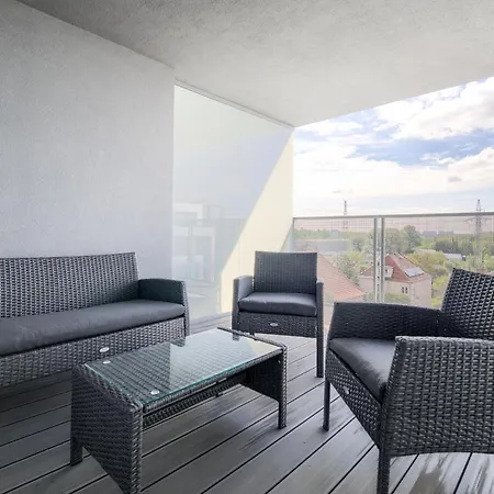 公寓 Aboutartapartments - Otynska 4 *