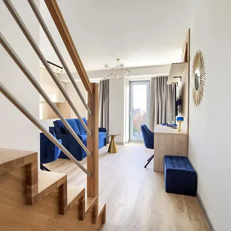 Aboutartapartments - Otynska 4 Appartement *